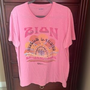 Old Navy Zion National Park Pink Tee Shirt Large
